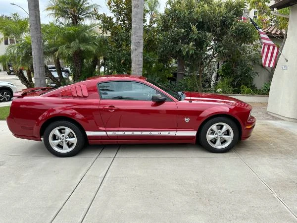 2009 Ford S197 Mustang - Image 8 of 11
