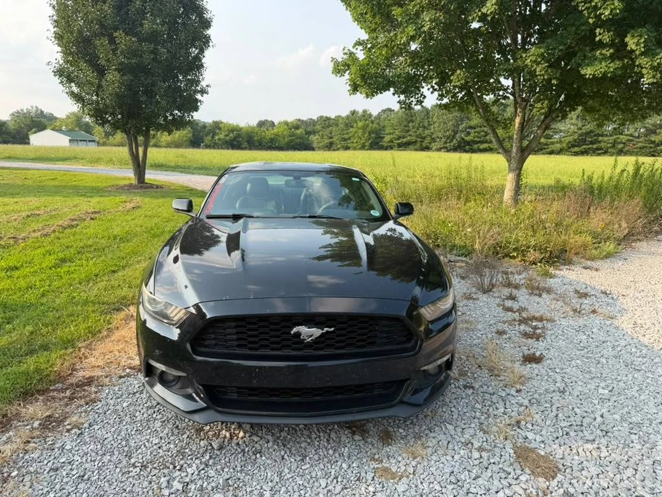 2017 Ford S550 Mustang - Image 2 of 9