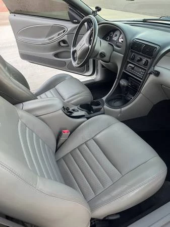 2000 Ford SN95 Mustang - Image 7 of 10