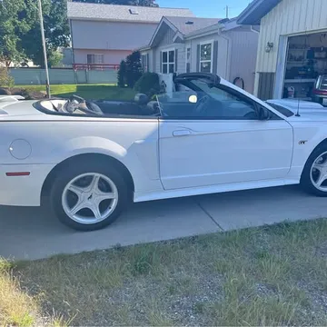 2002 Ford Mustang GT Convertible