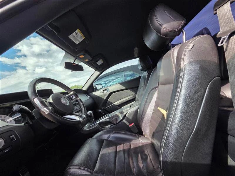 2012 Ford S197 Mustang - Image 2 of 3