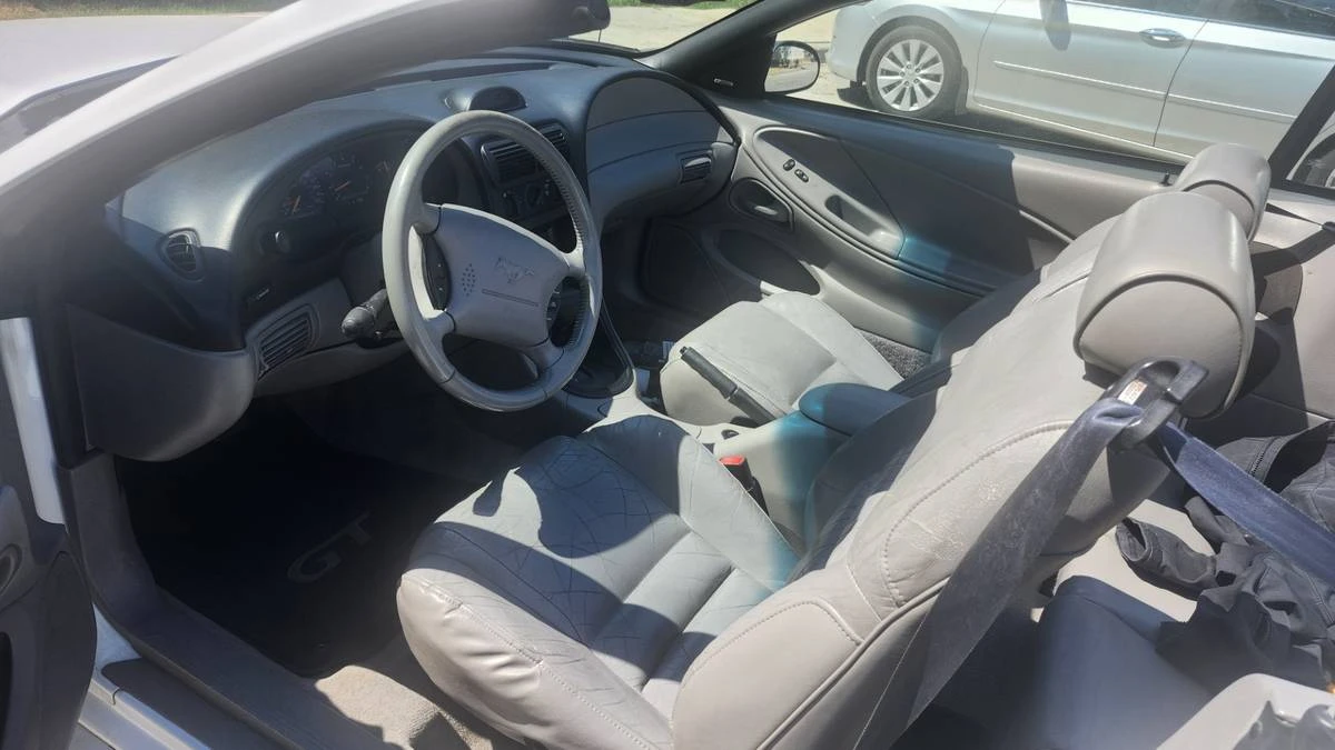 1997 Ford SN95 Mustang - Image 8 of 9