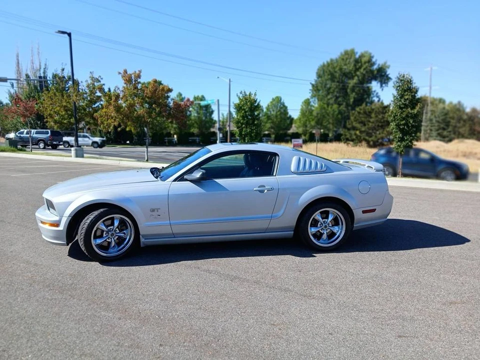 2007 Ford S197 Mustang GT - Image 12 of 17