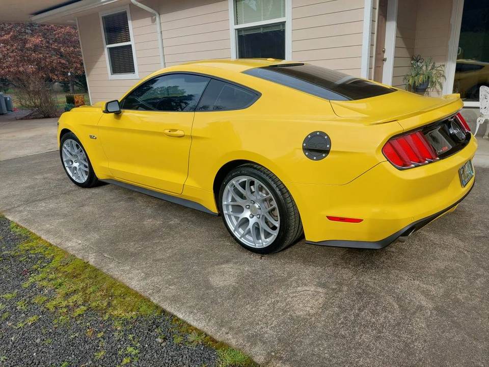 2015 Ford S550 Mustang GT - Image 2 of 5