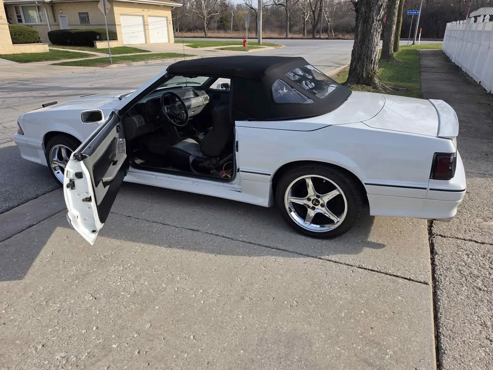 1989 Ford Mustang 3rd Gen - Image 3 of 4