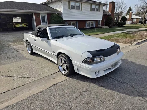 1989 Ford Mustang ASC McLaren