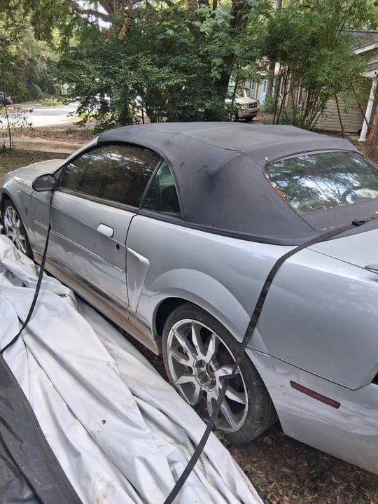 2002 Ford SN95 Mustang - Image 2 of 3