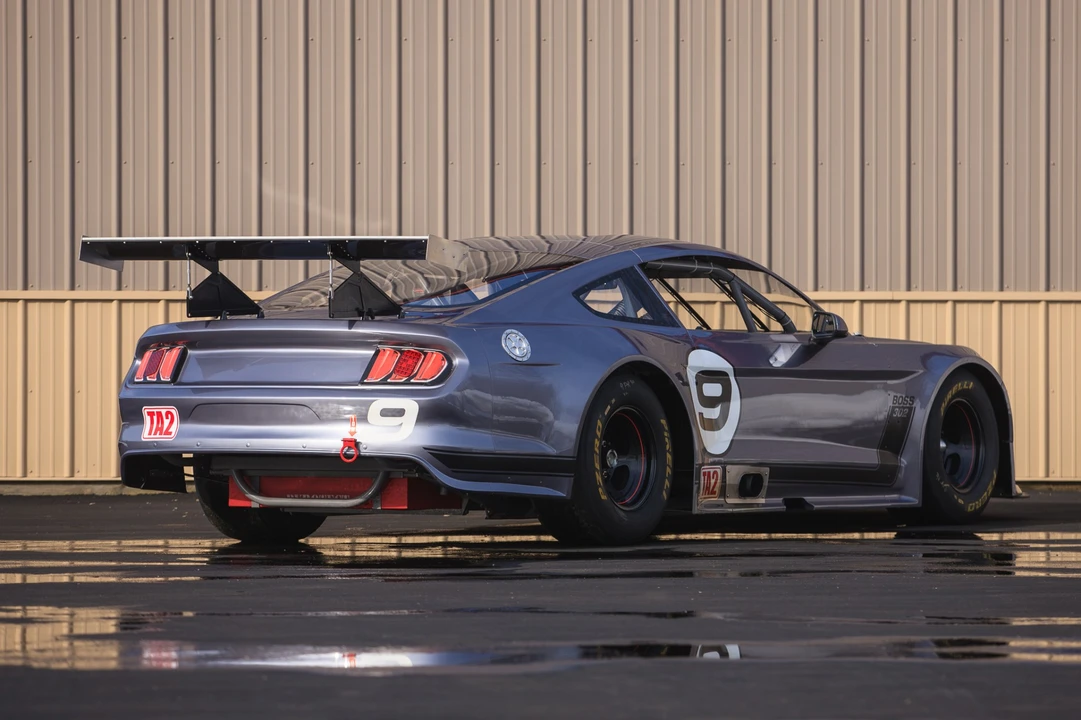 Ford S550 Mustang - Image 2 of 9
