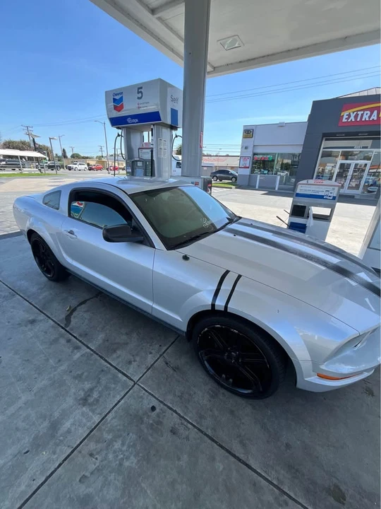 Ford Mustang - Image 3 of 5