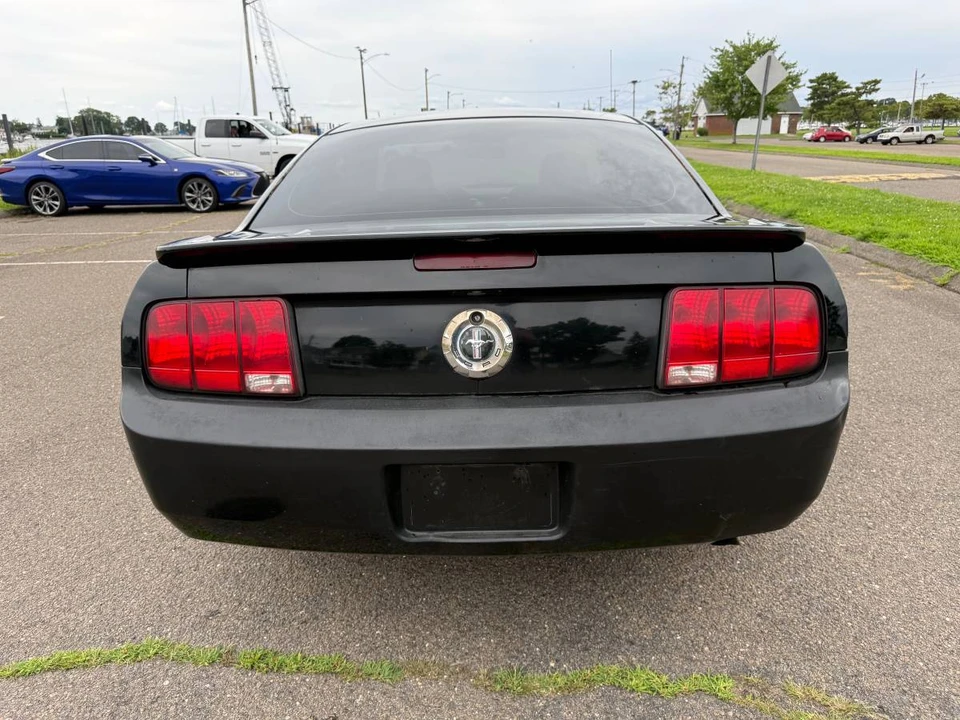 2009 Ford S197 Mustang - Image 17 of 24