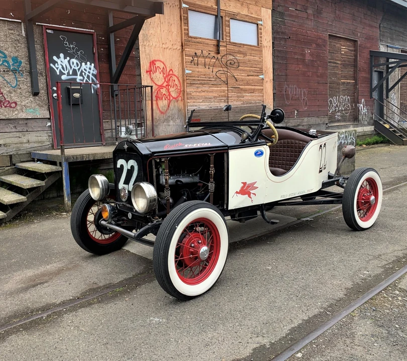 Buick Special - Image 4 of 31