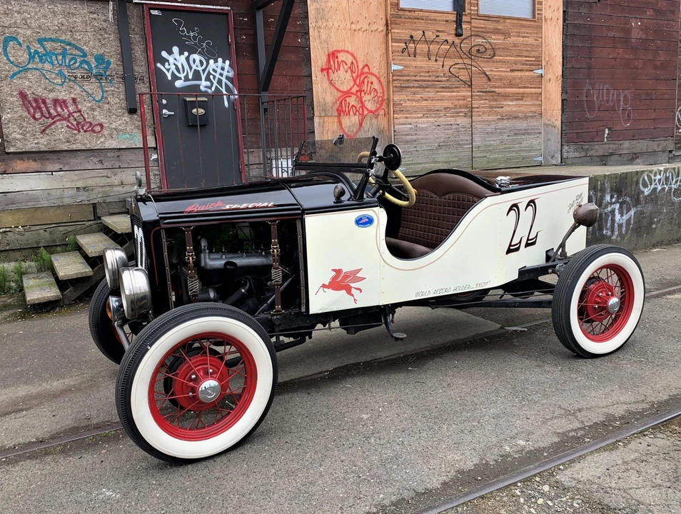 Buick Special - Image 6 of 31