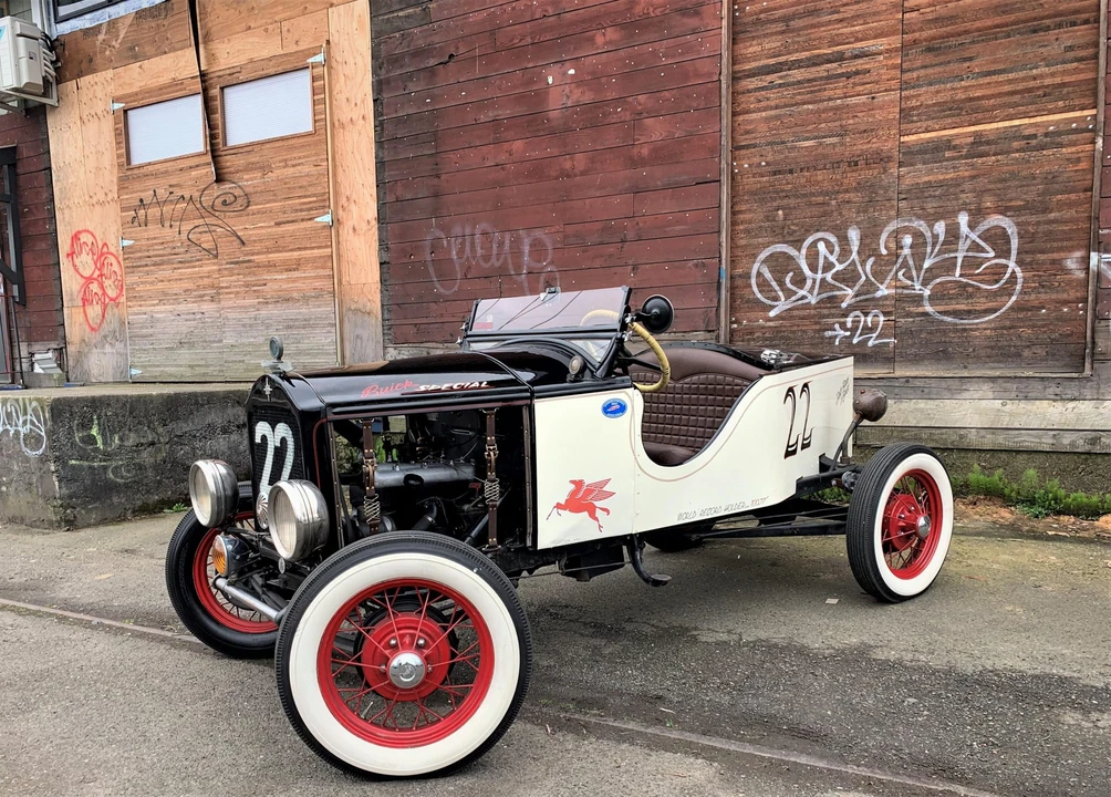 Buick Special - Image 7 of 31