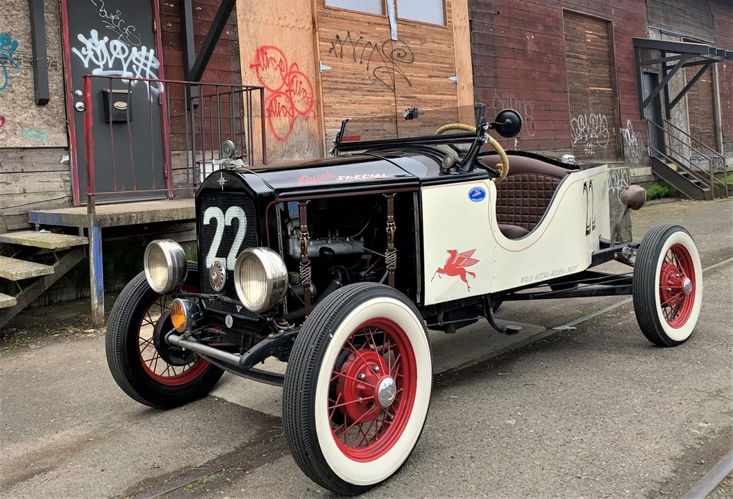 Buick Special - Image 3 of 31