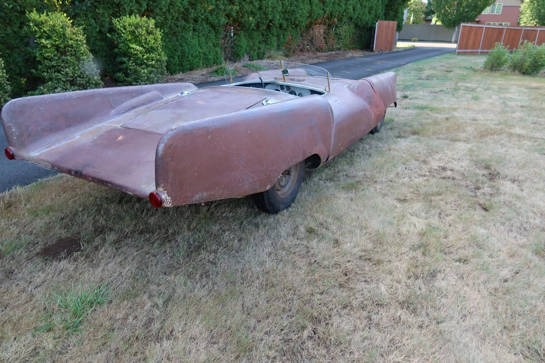 Ford Hot Rod - Image 15 of 31