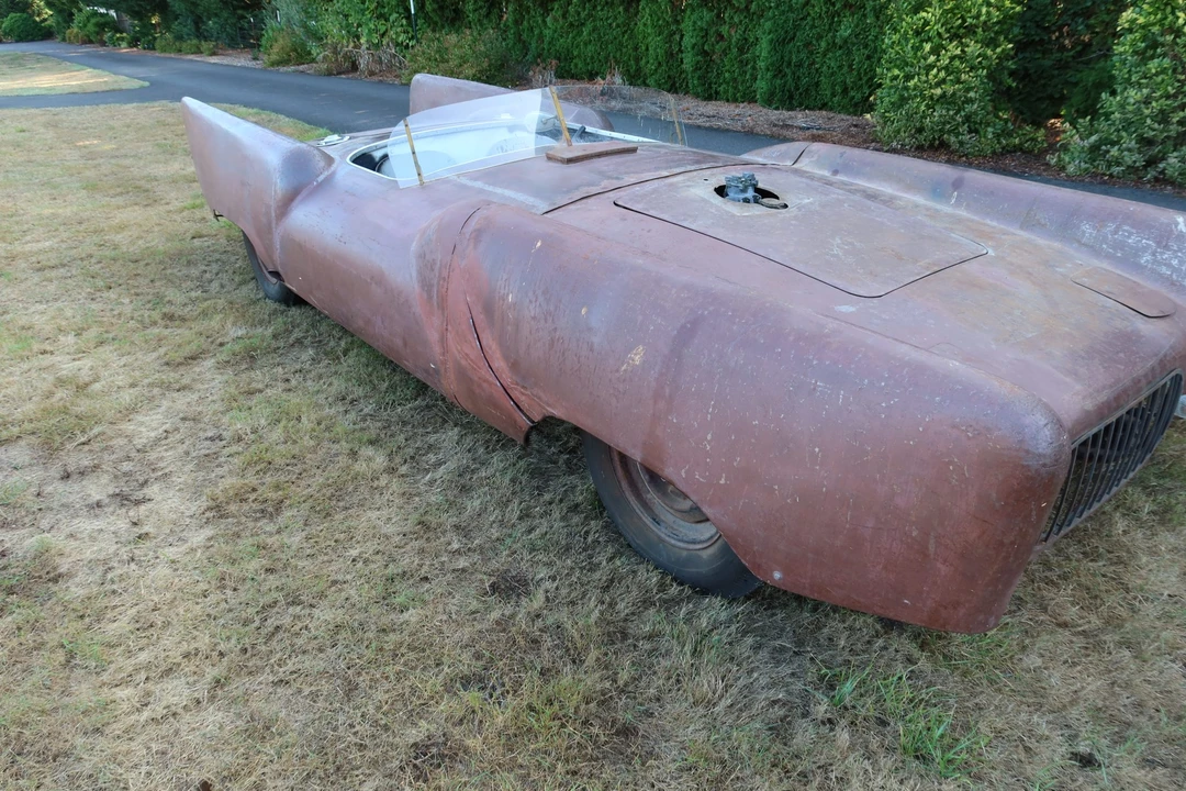 Ford Hot Rod - Image 18 of 31