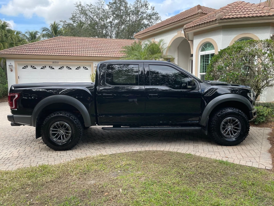 2019 Ford F-150 Raptor 13th Gen - Image 7 of 31