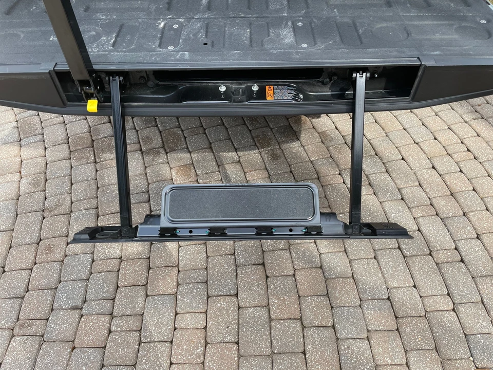 2019 Ford F-150 Raptor 13th Gen - Image 22 of 31