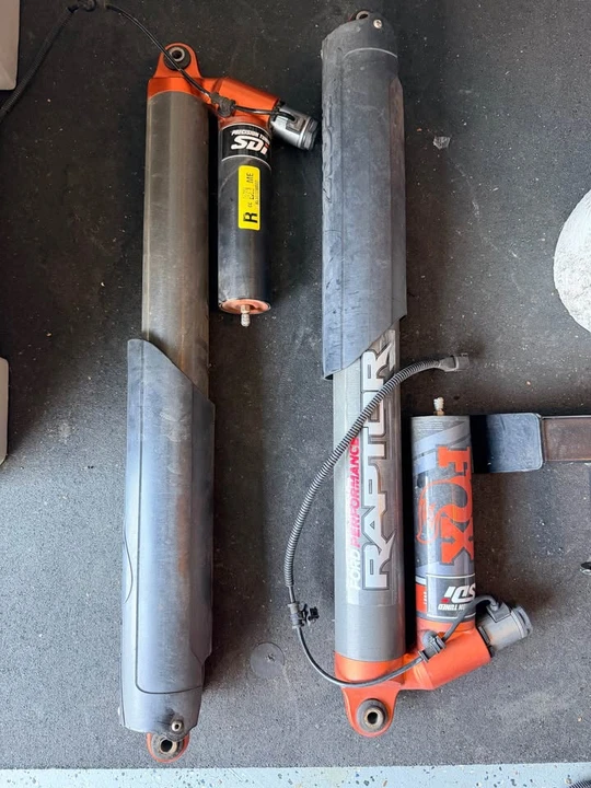 Parts & Memorabilia Mechanical Components - Image 2 of 2