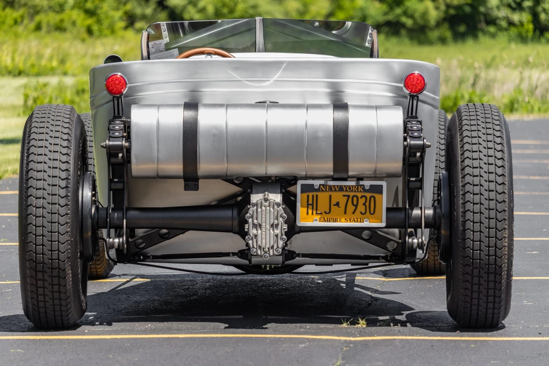 Ford Hot Rod - Image 6 of 31
