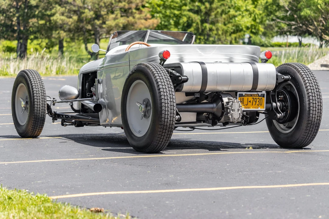 Ford Hot Rod - Image 5 of 31