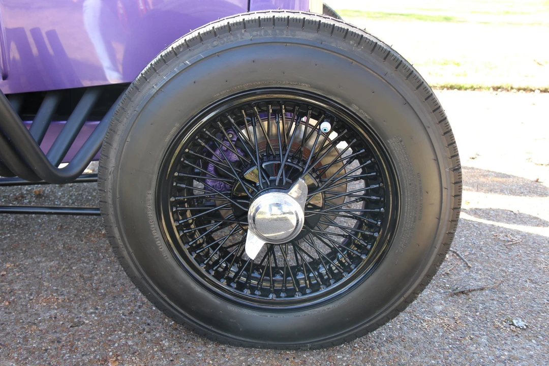 Ford Hot Rod - Image 19 of 31