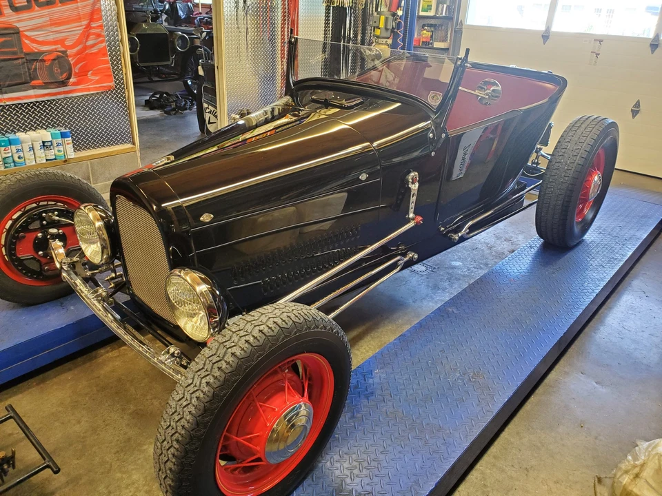 Ford Model T - Image 19 of 31