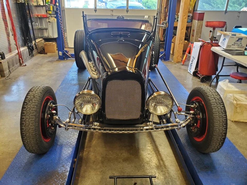 Ford Model T - Image 14 of 31