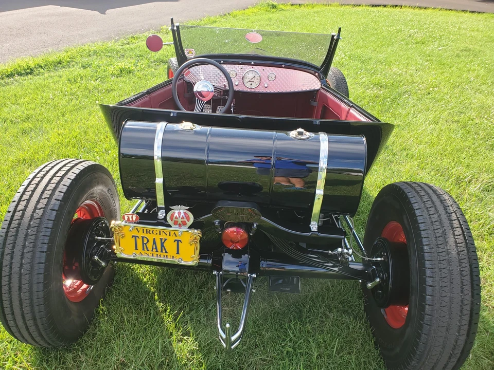 Ford Model T - Image 6 of 31