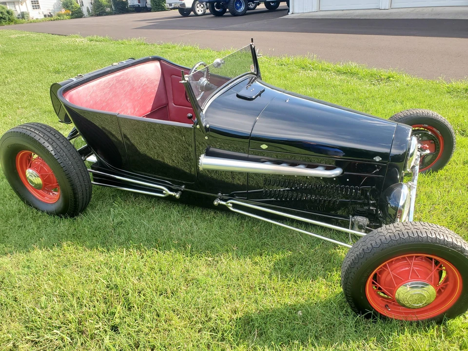 Ford Model T - Image 3 of 31