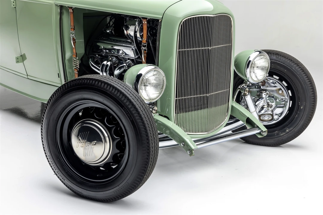 Ford Hot Rod - Image 15 of 31