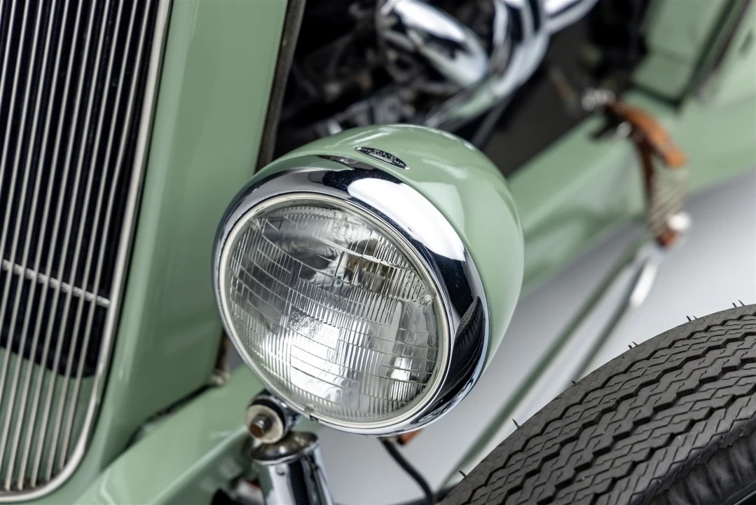 Ford Hot Rod - Image 18 of 31