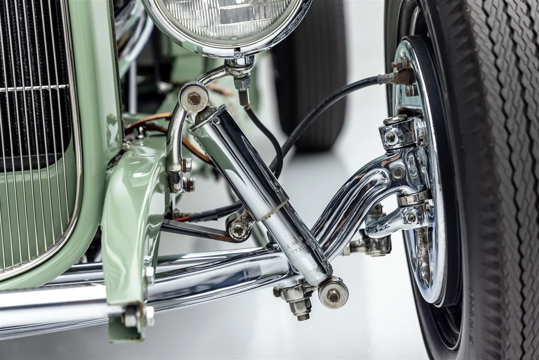 Ford Hot Rod - Image 25 of 31