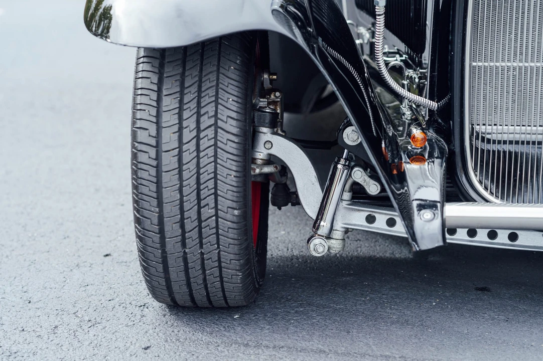 Ford Hot Rod - Image 23 of 31