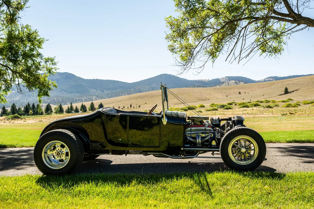 Ford Model T - Image 13 of 31