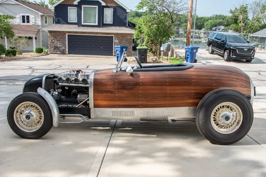 Ford Model 18 & 40 - Image 2 of 31