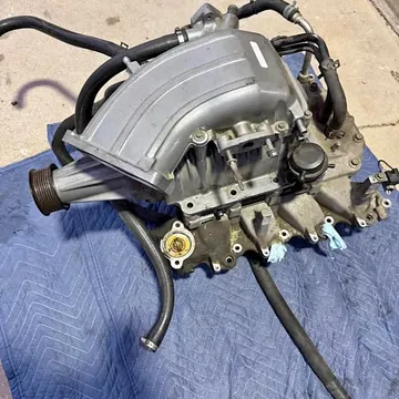 Ford SVT Eaton M112 Supercharger and Intake Manifold