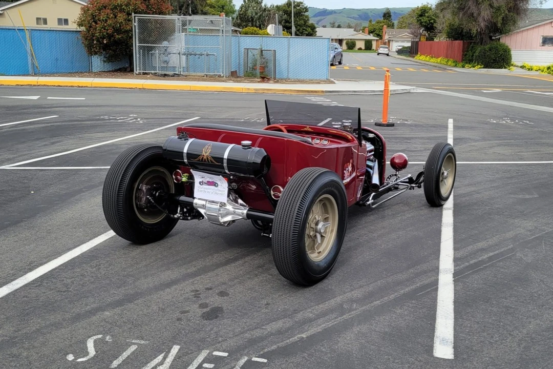 Ford Hot Rod - Image 10 of 31