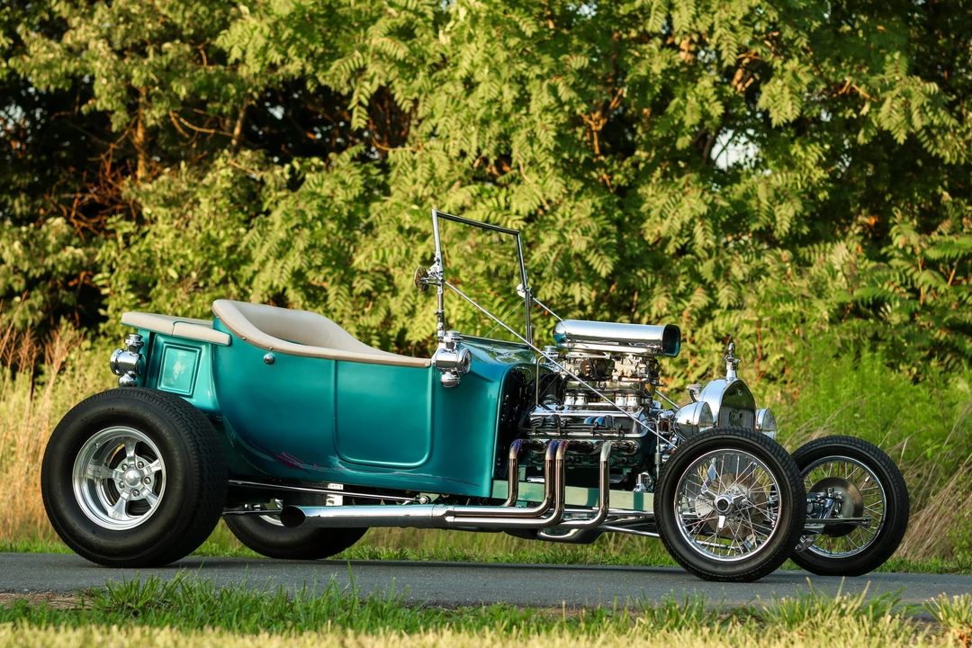 Ford Hot Rod - Image 15 of 31