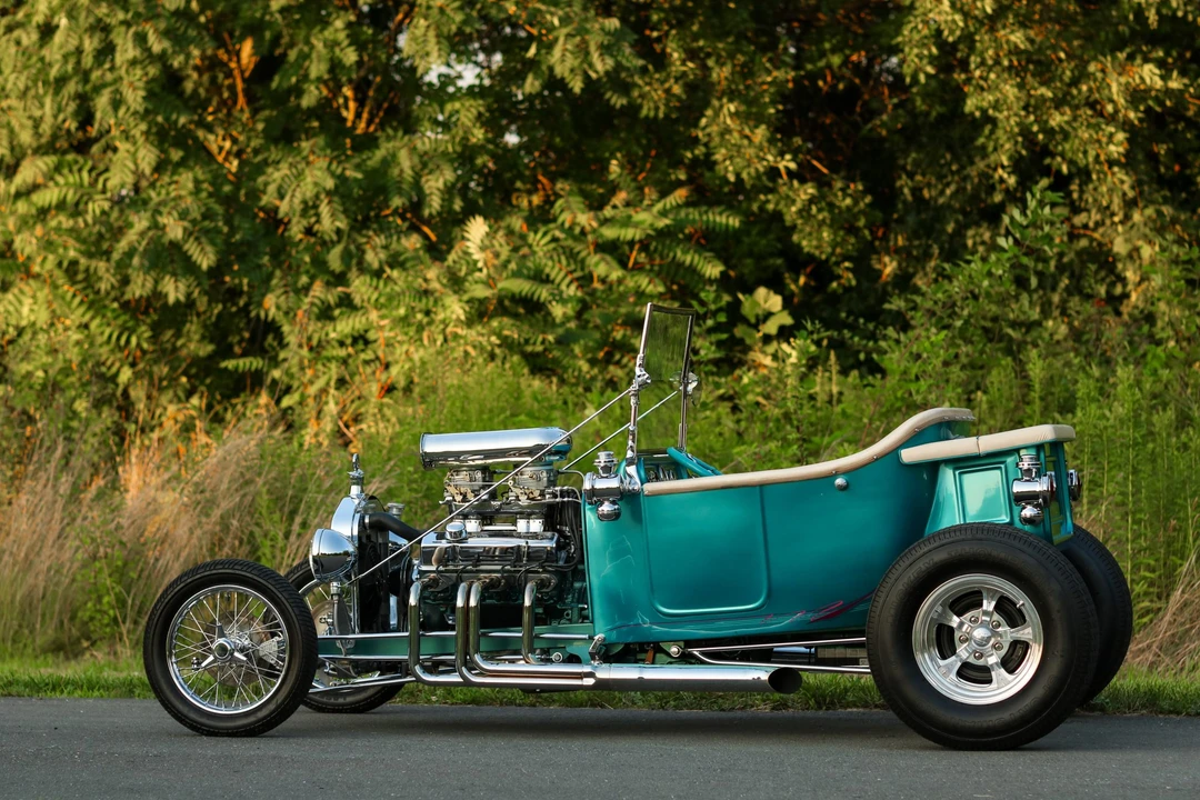 Ford Hot Rod - Image 6 of 31