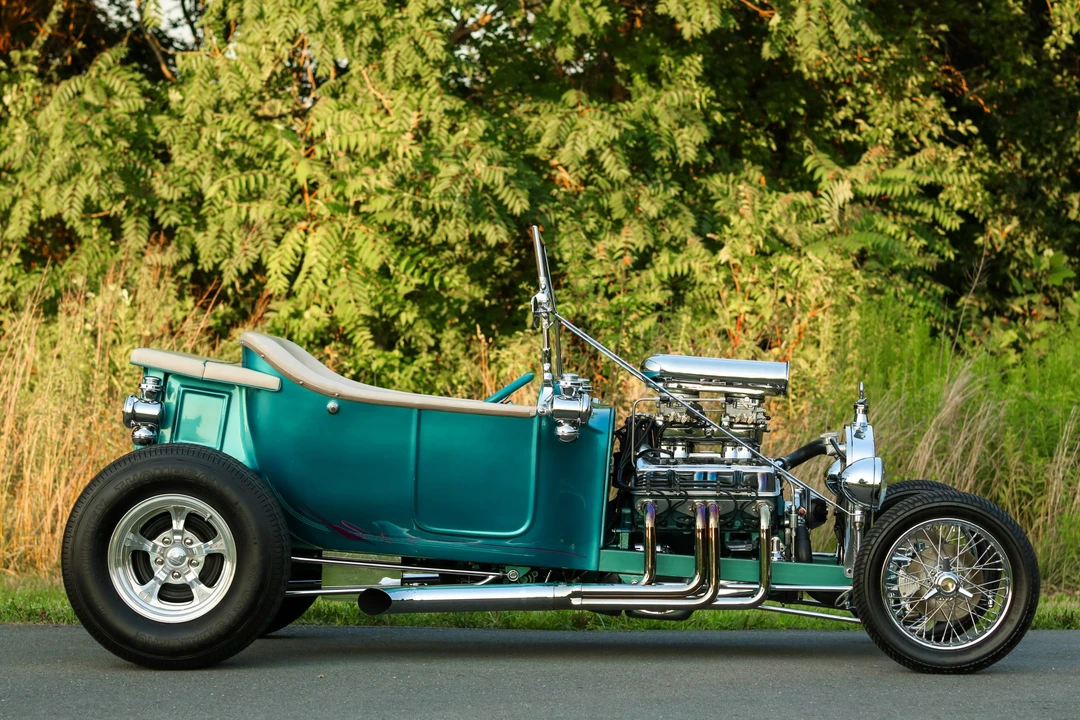 Ford Hot Rod - Image 14 of 31