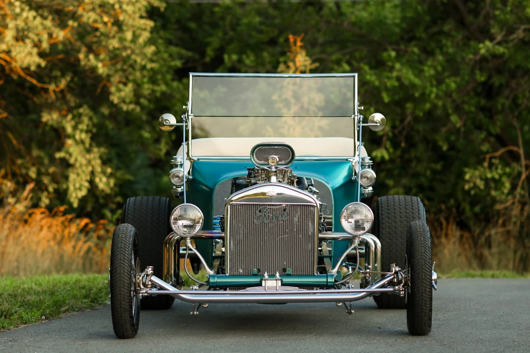 Ford Hot Rod - Image 20 of 31
