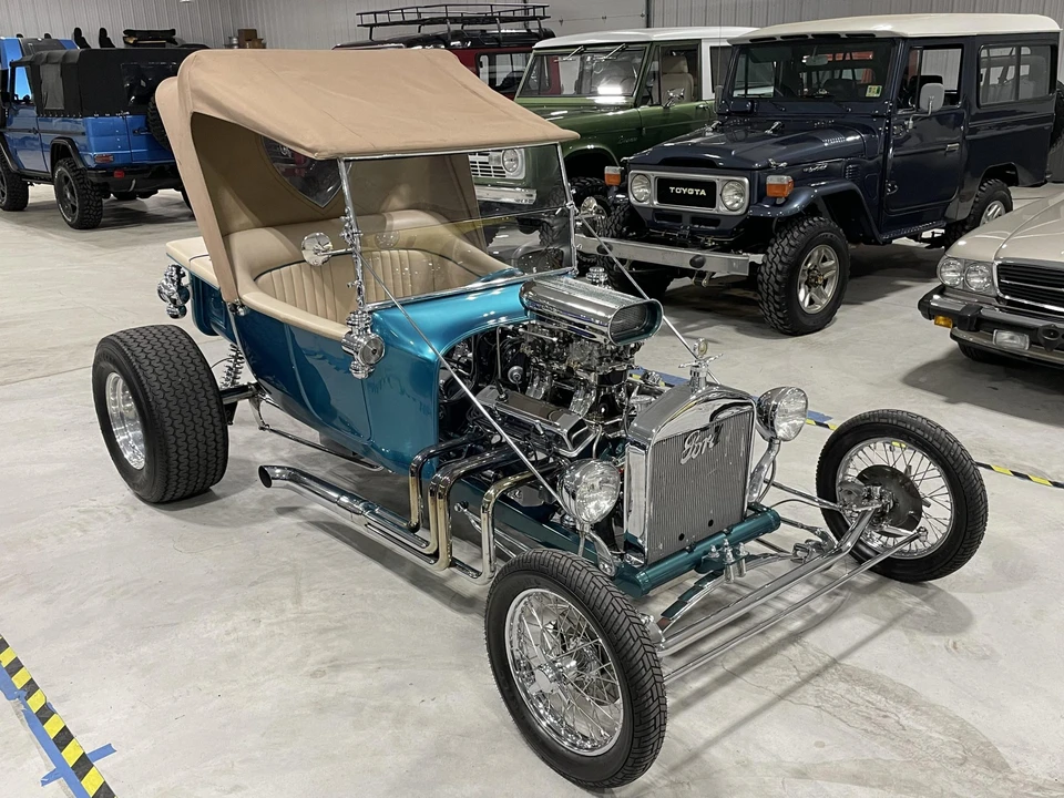 Ford Hot Rod - Image 27 of 31