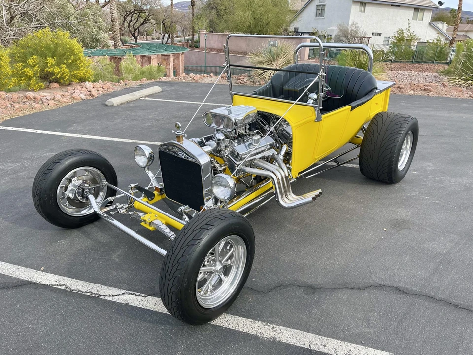 Ford Model T Pickup & Model TT - Image 3 of 31