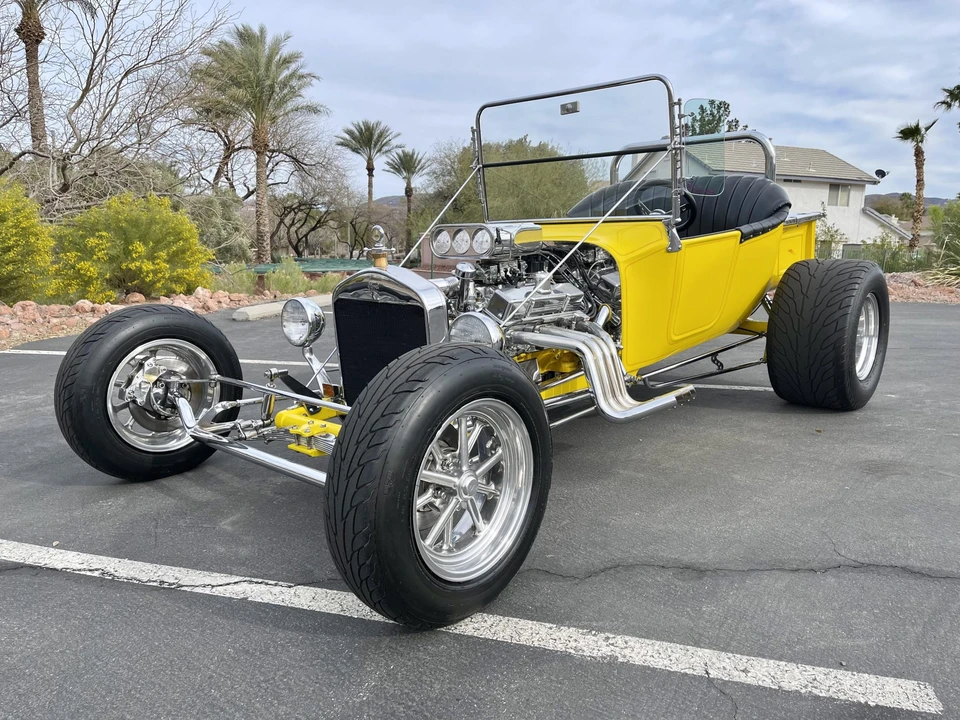 Ford Model T Pickup & Model TT - Image 4 of 31