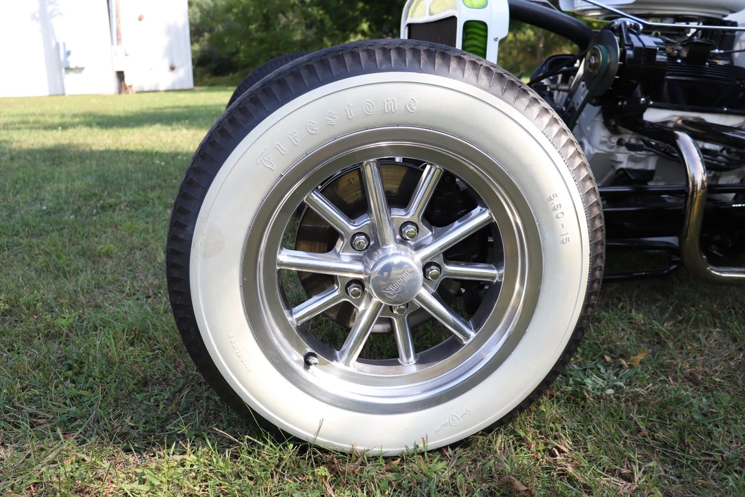 Ford Hot Rod - Image 28 of 31