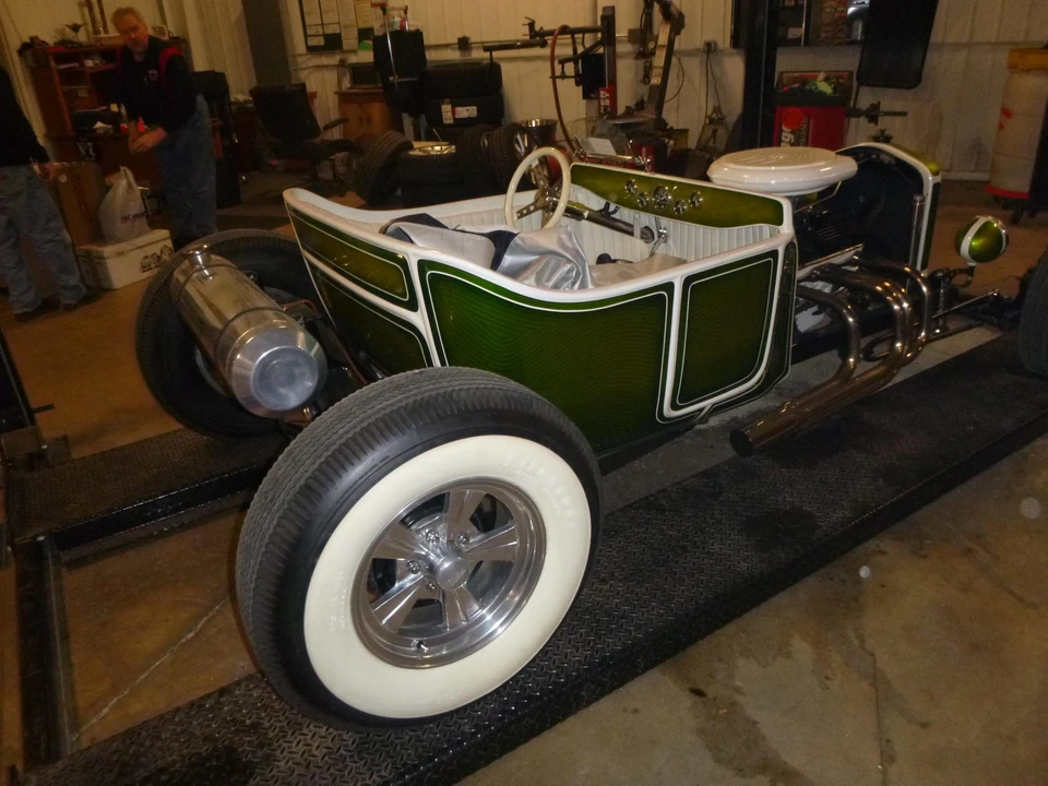 Ford Hot Rod - Image 6 of 31