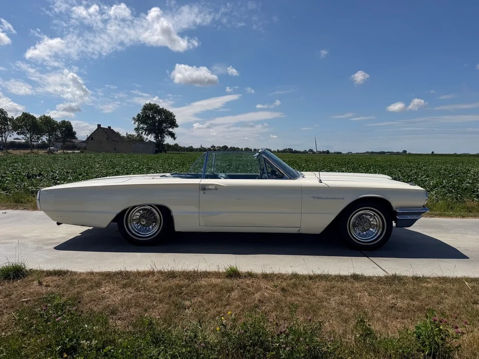 1964 Ford Thunderbird 4th Gen - Image 4 of 31