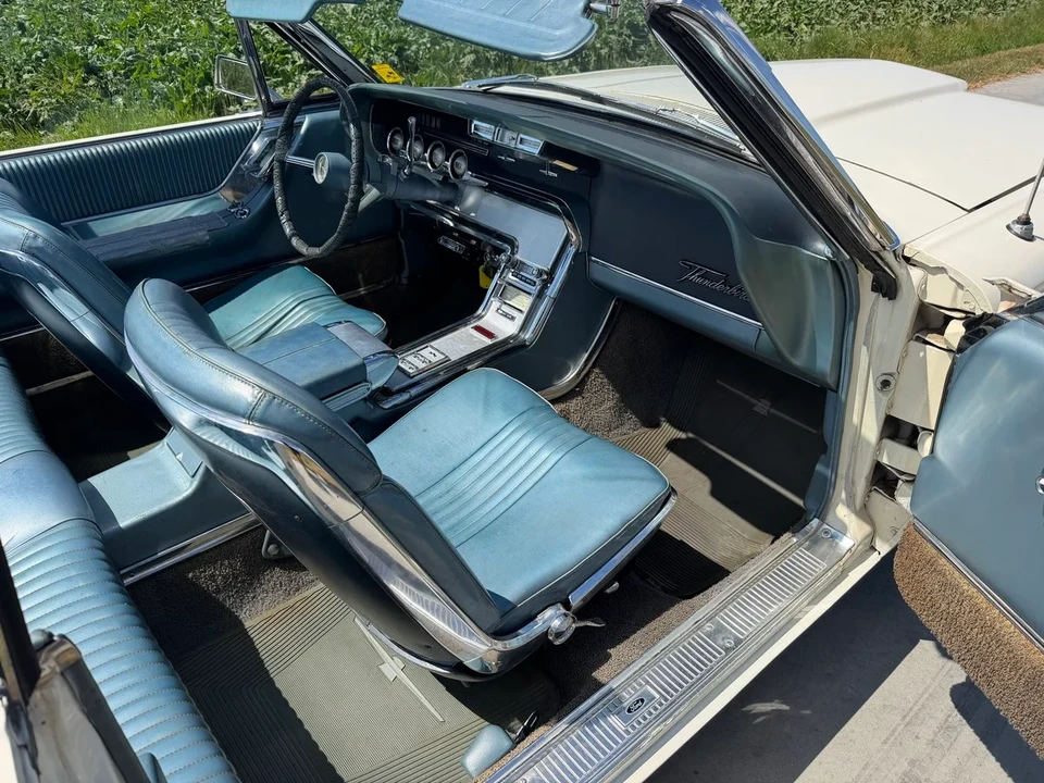 1964 Ford Thunderbird 4th Gen - Image 14 of 31