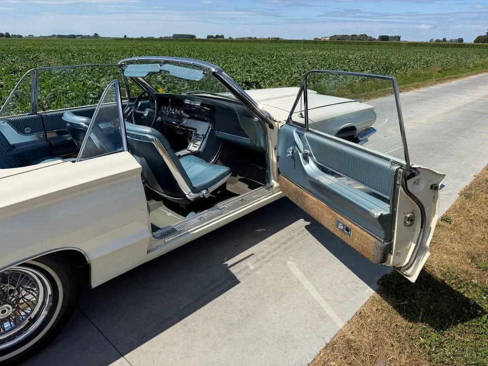 1964 Ford Thunderbird 4th Gen - Image 22 of 31